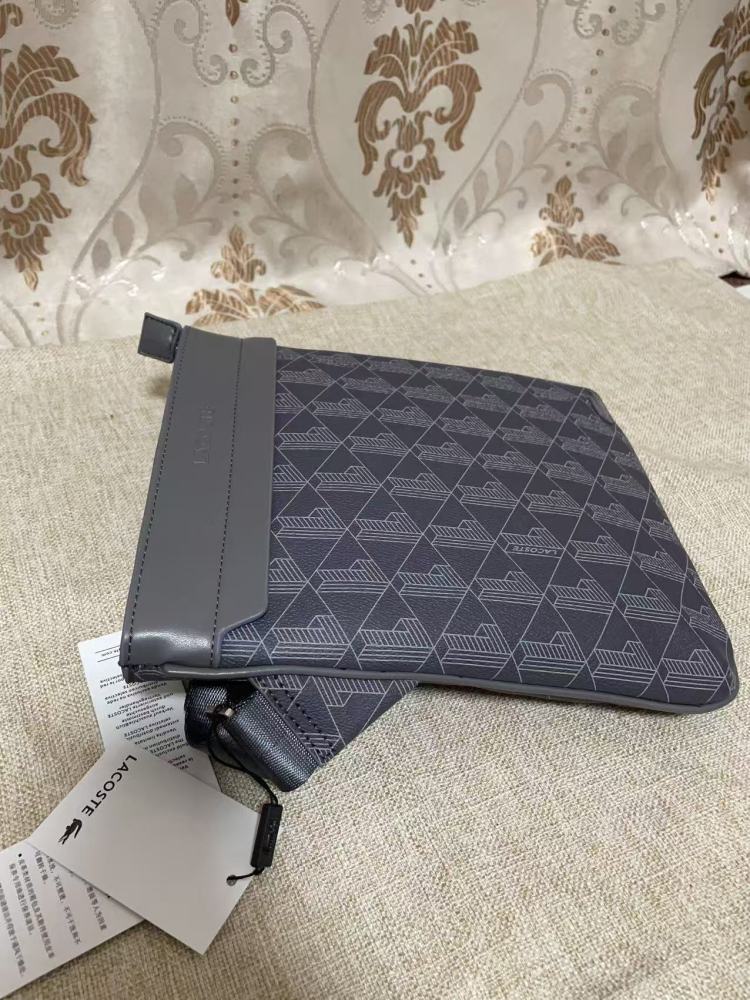 010 Lacoste bag