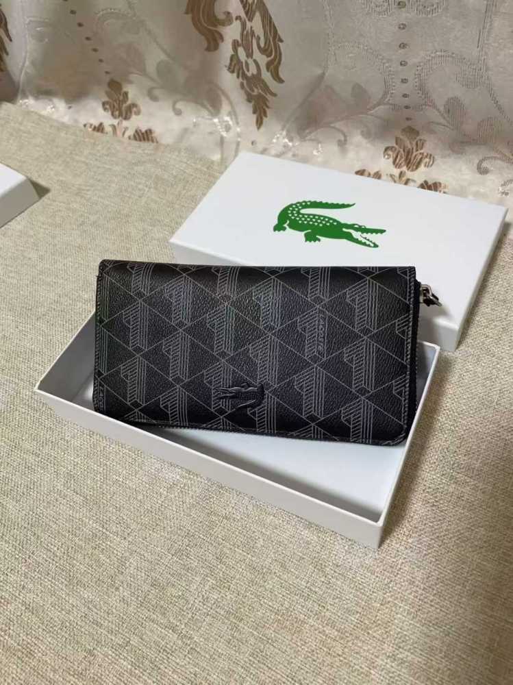 010 Lacoste bag