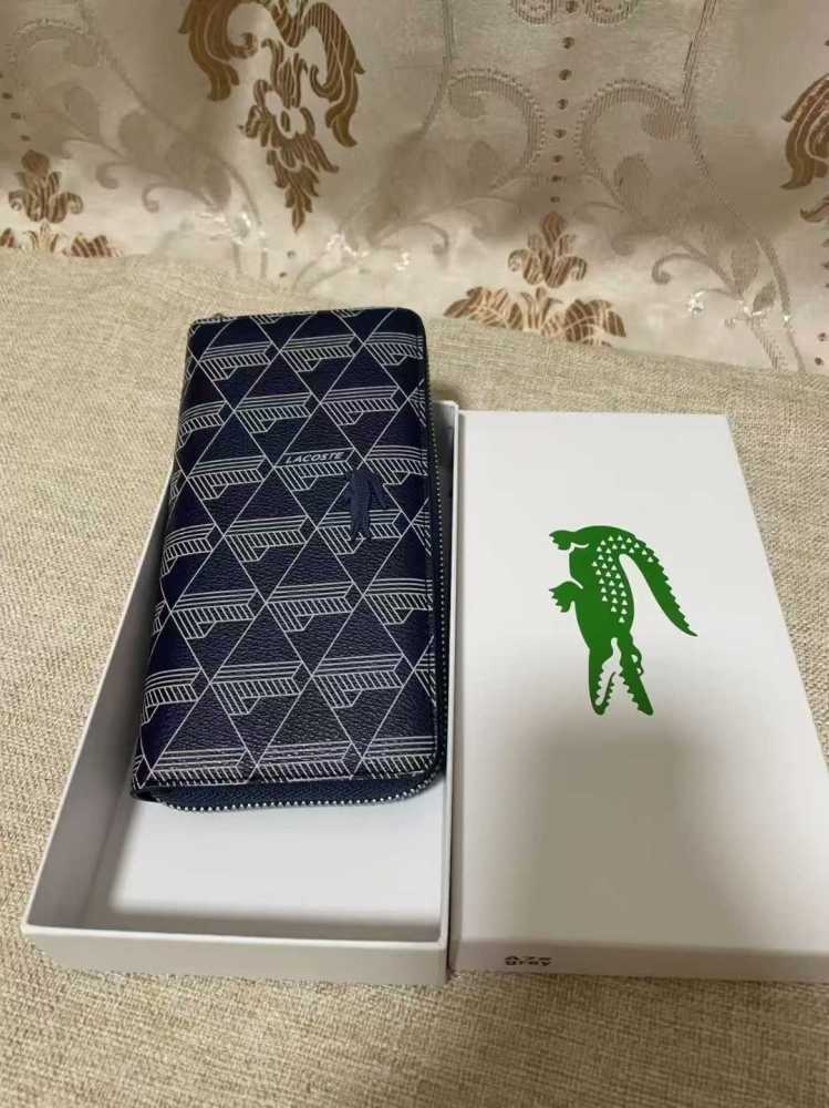 010 Lacoste bag