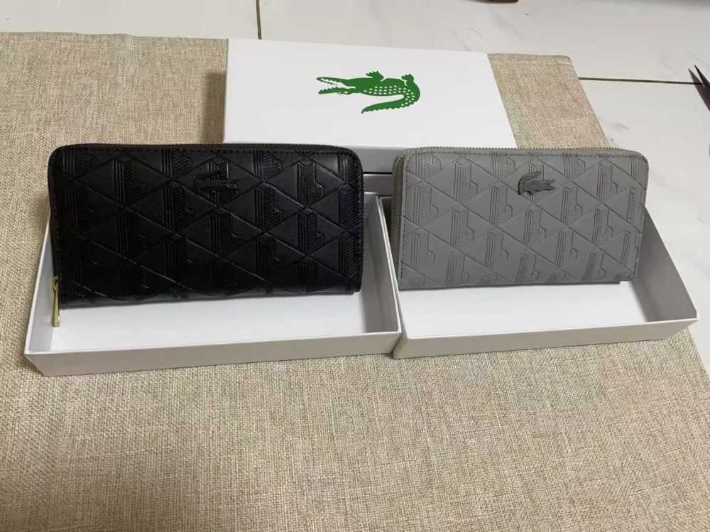 010 Lacoste bag