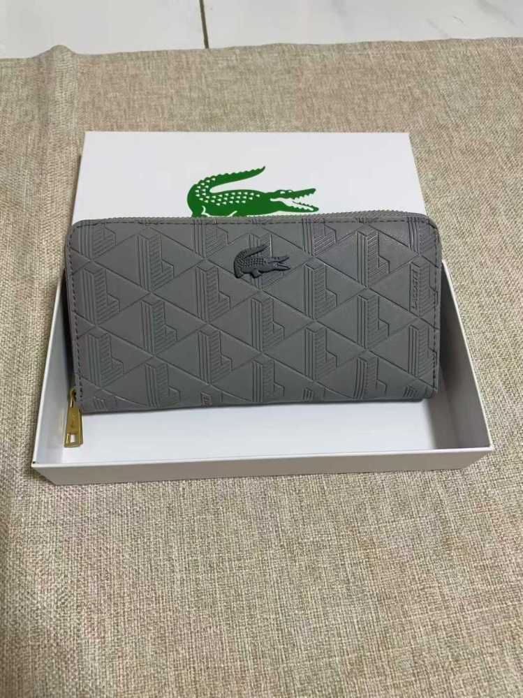 010 Lacoste bag
