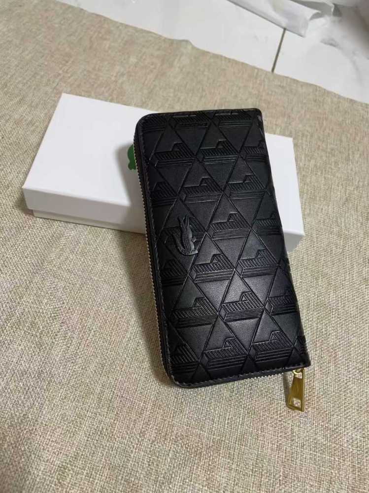 010 Lacoste bag