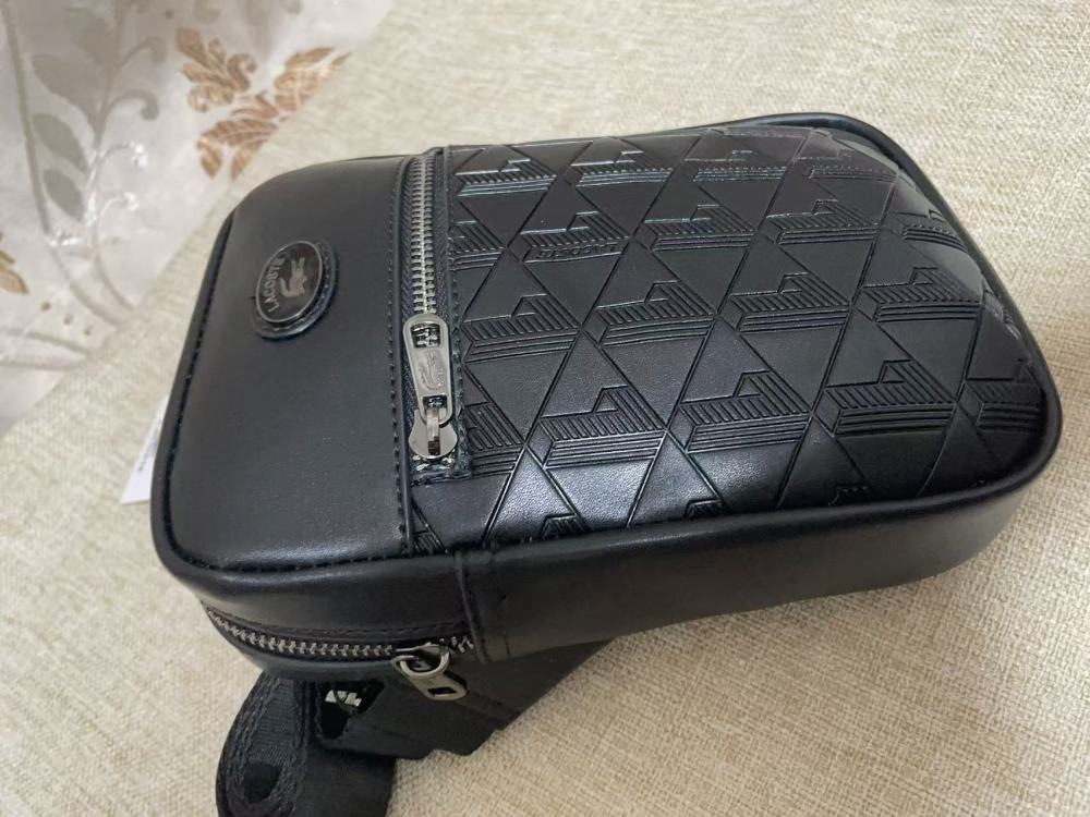 010 Lacoste bag