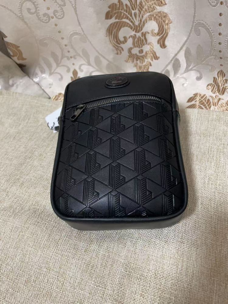 010 Lacoste bag