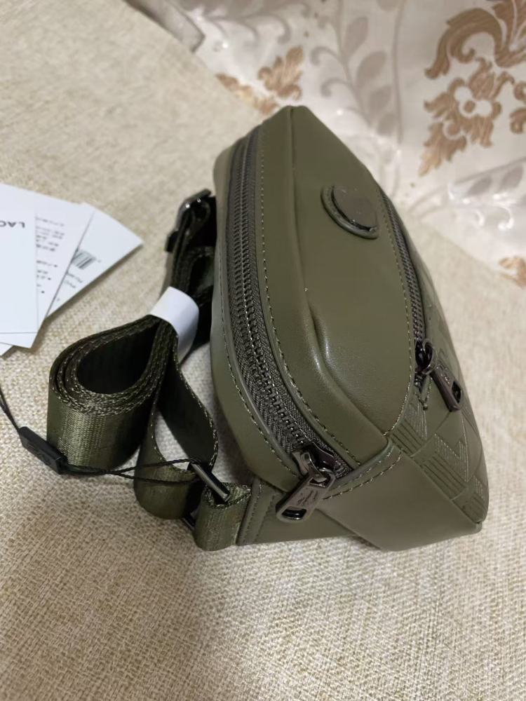 010 Lacoste bag