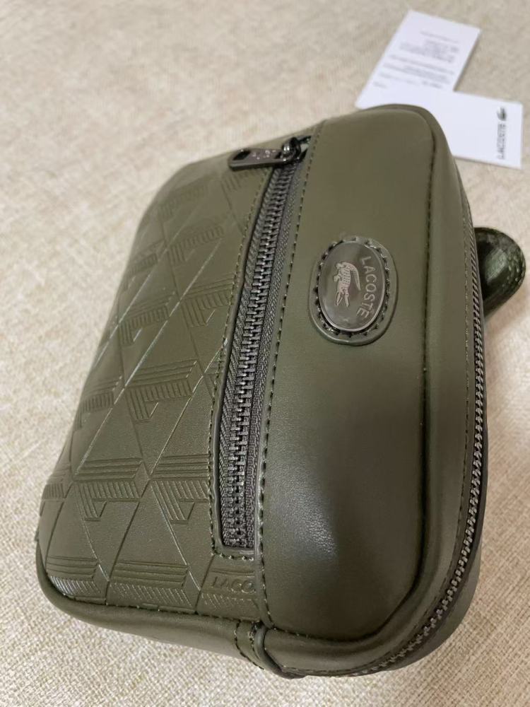 010 Lacoste bag