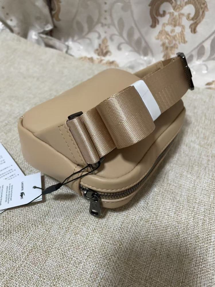 010 Lacoste bag