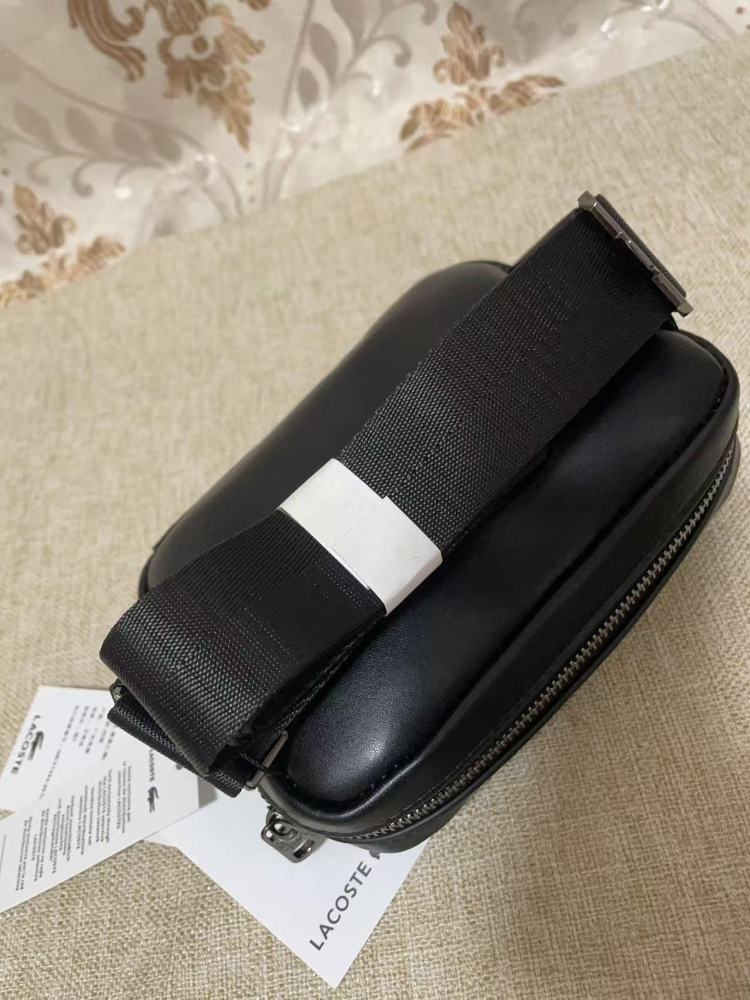 010 Lacoste bag