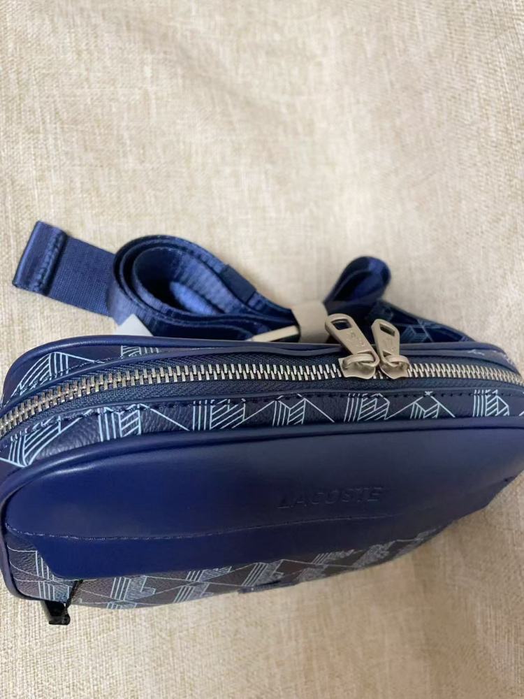 010 Lacoste bag
