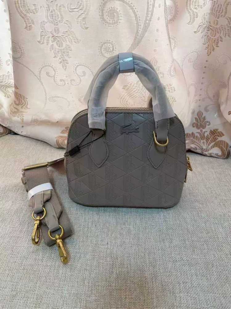 010 Lacoste bag