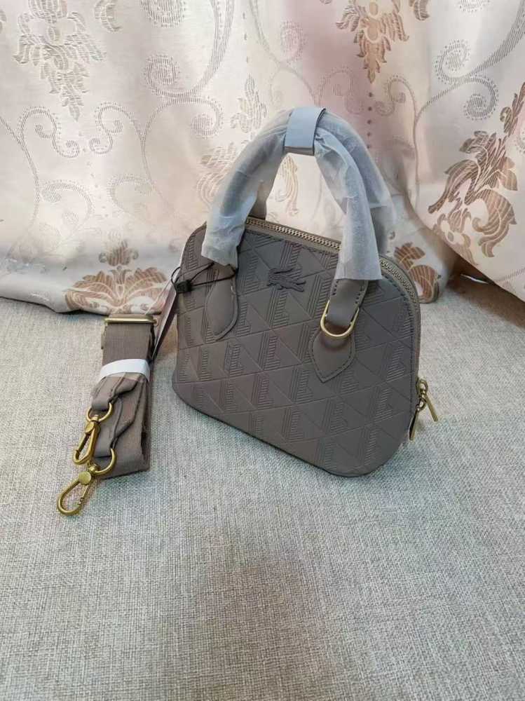 010 Lacoste bag