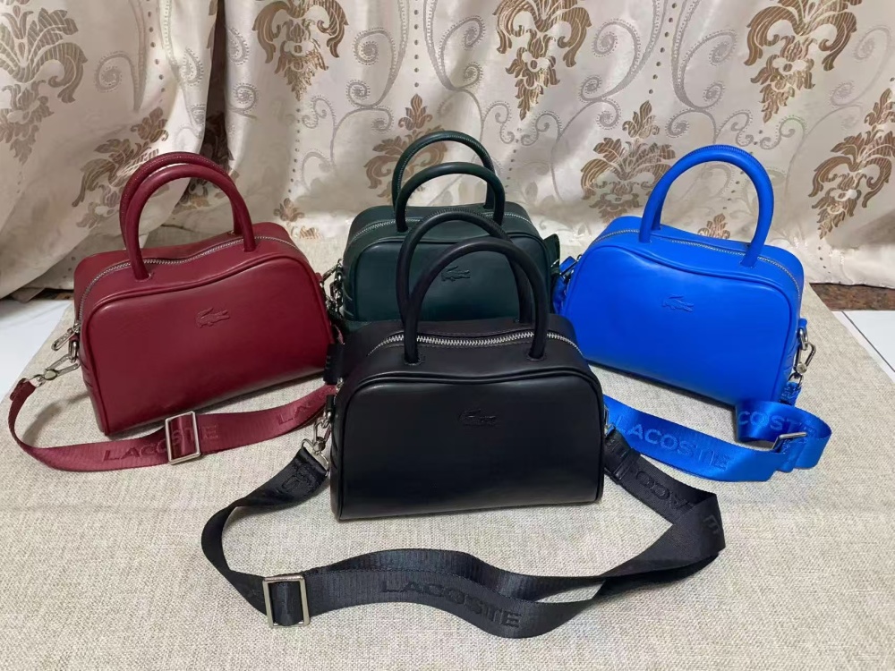 010 Lacoste bag