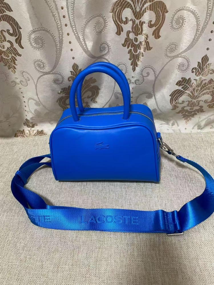 010 Lacoste bag