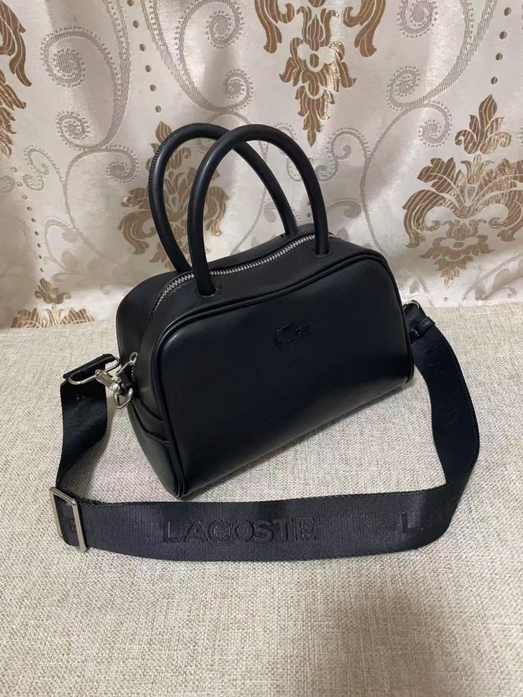010 Lacoste bag