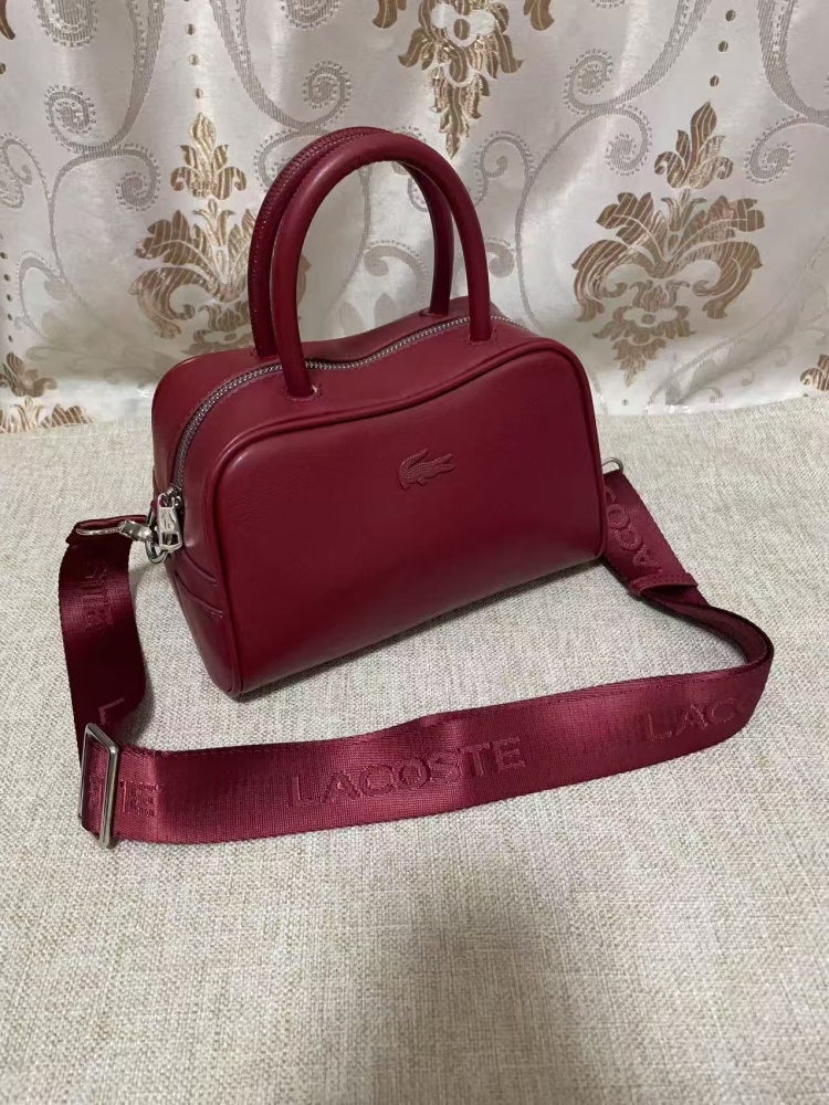 010 Lacoste bag