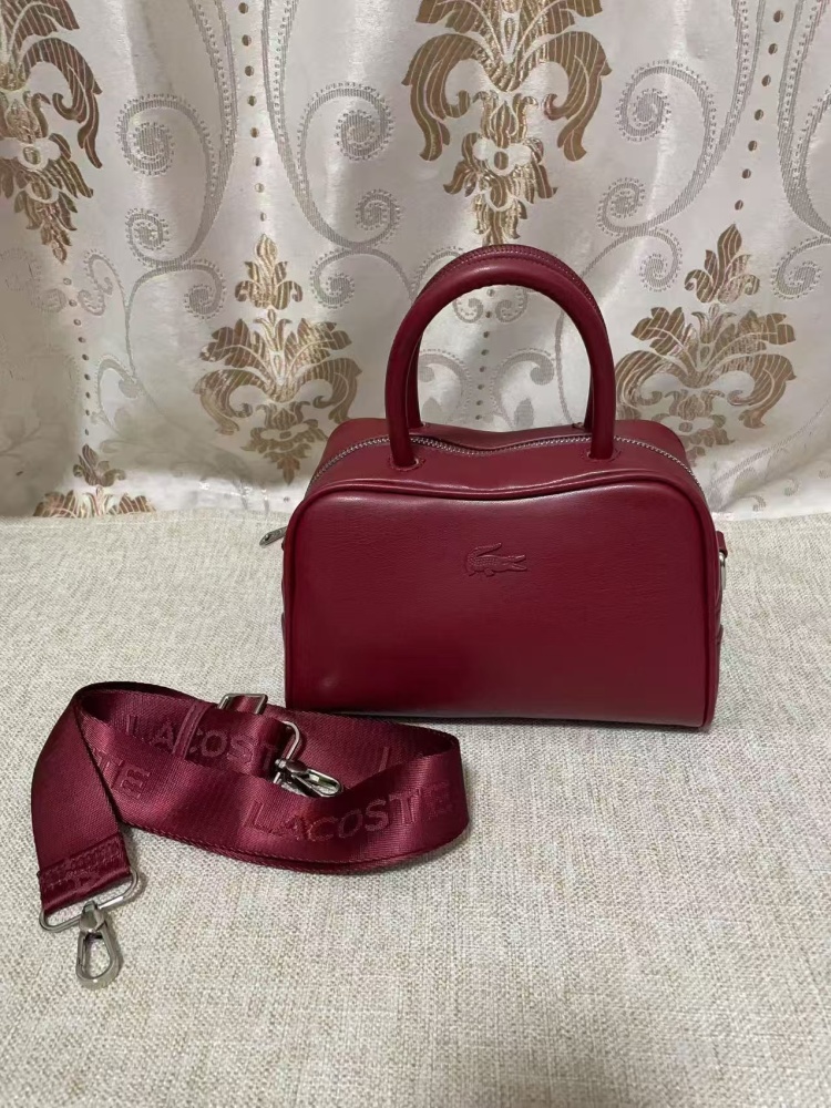 010 Lacoste bag