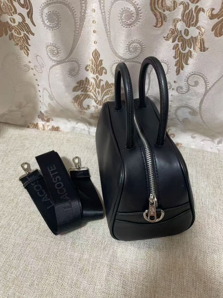 010 Lacoste bag