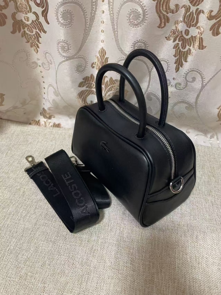 010 Lacoste bag