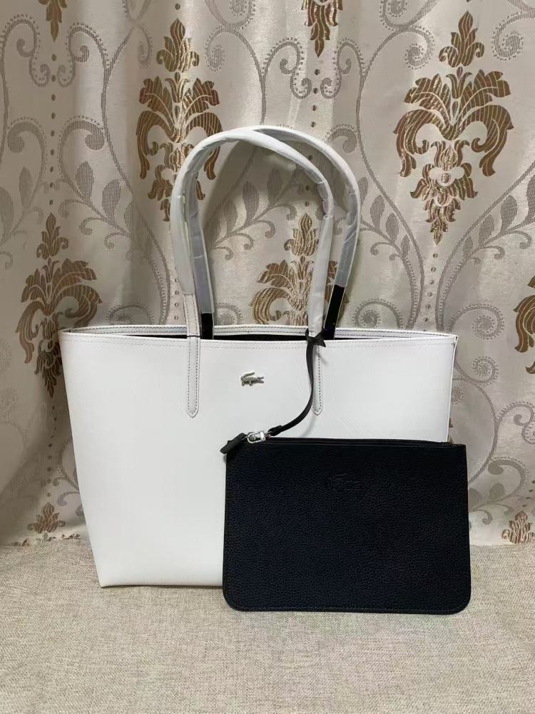 010 Lacoste bag