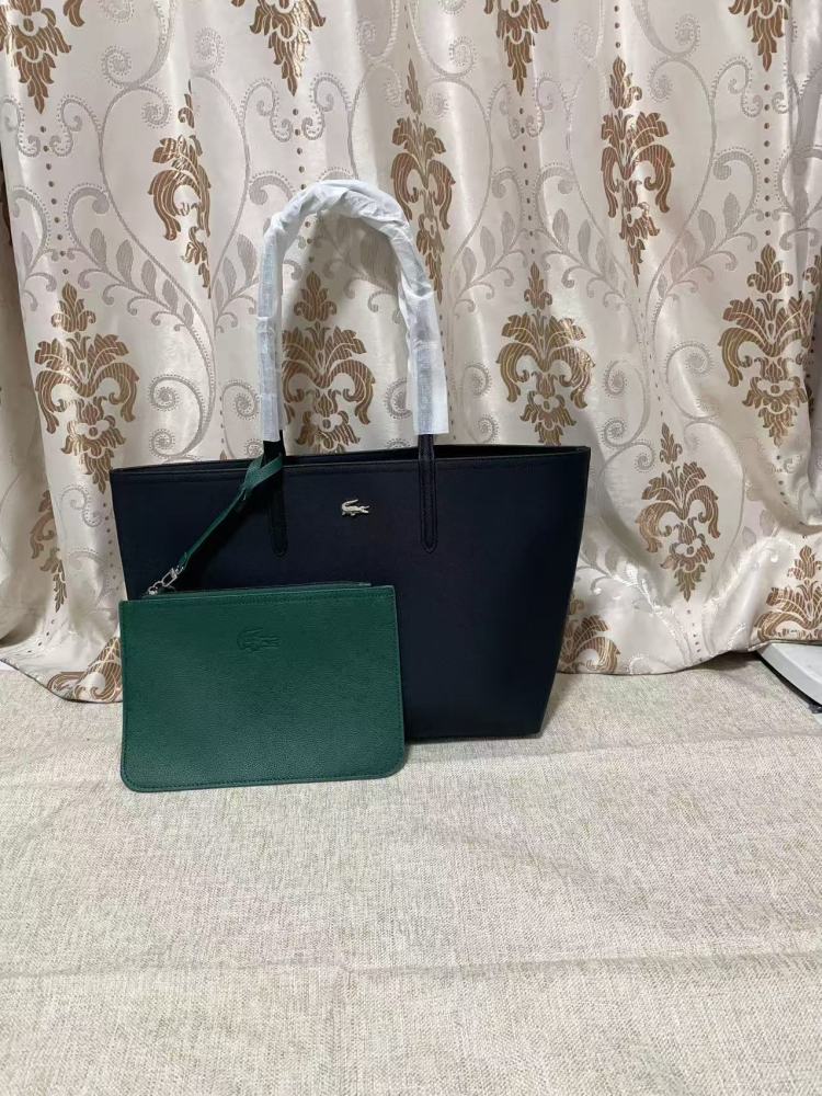 010 Lacoste bag