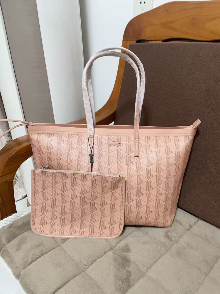 010 Lacoste bag