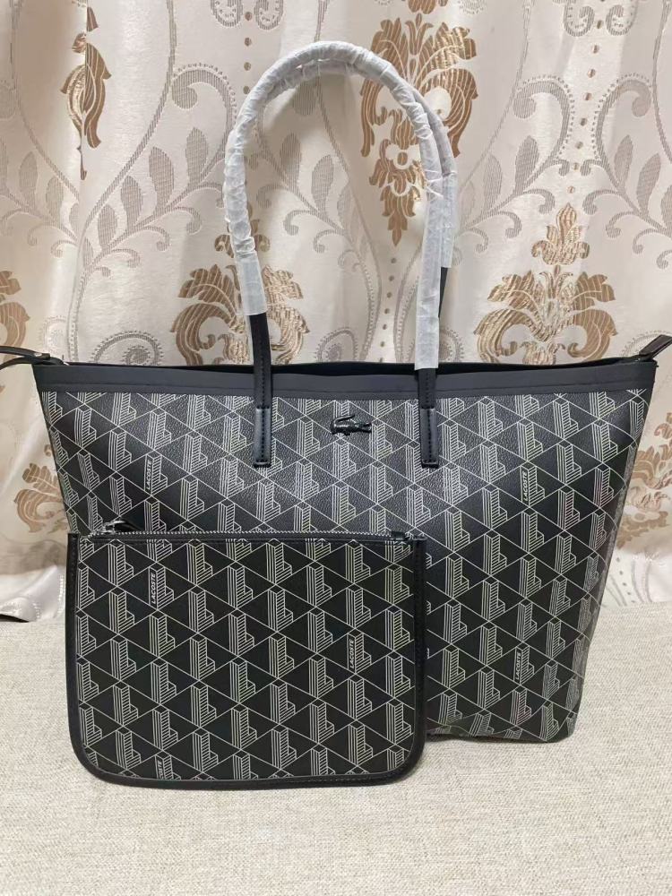 010 Lacoste bag