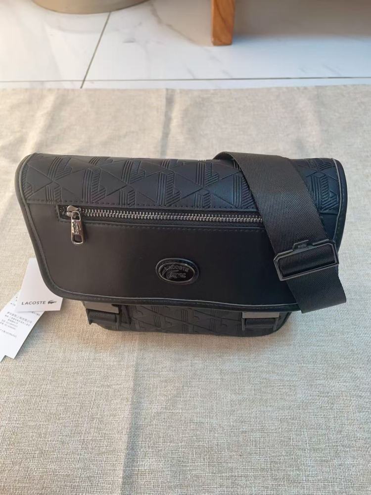 010 Lacoste bag
