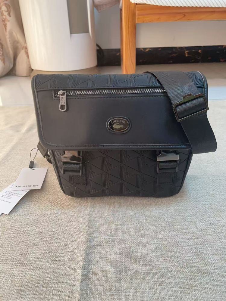 010 Lacoste bag