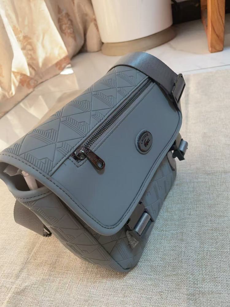 010 Lacoste bag