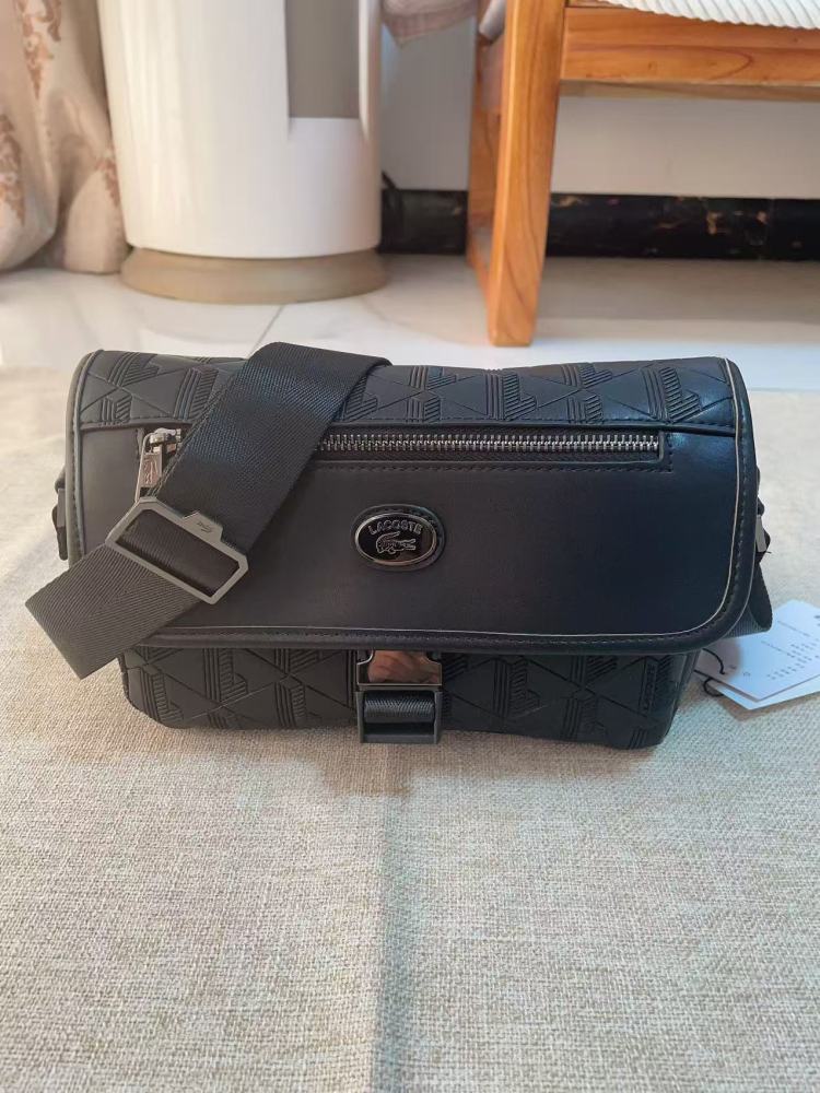 010 Lacoste bag
