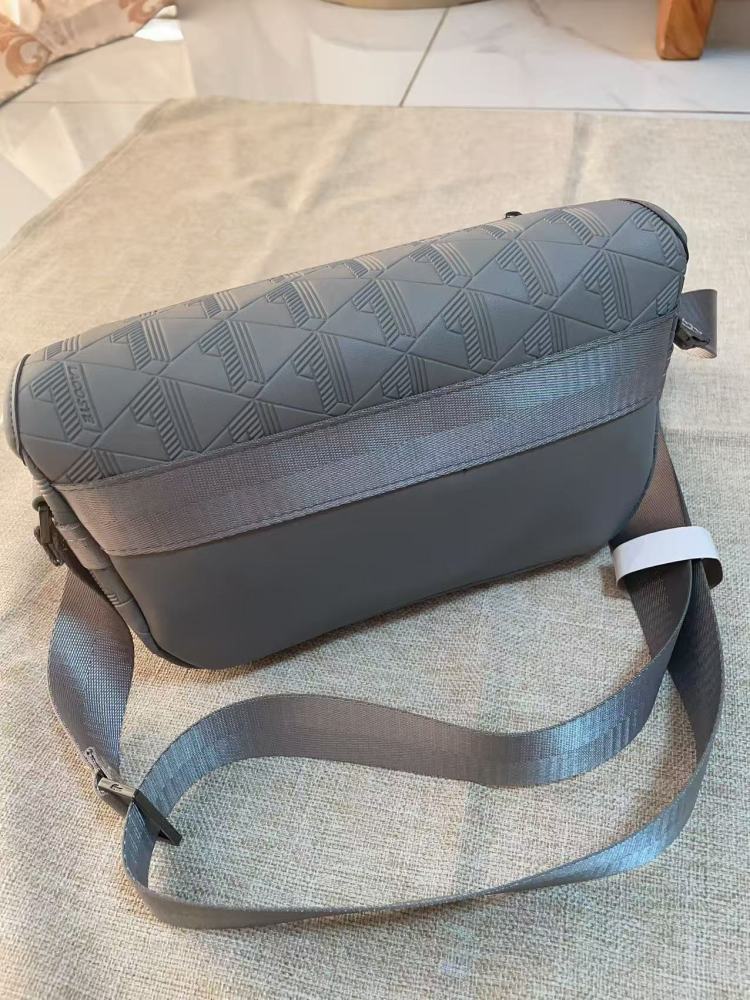 010 Lacoste bag