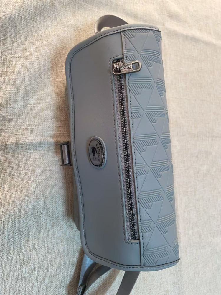 010 Lacoste bag