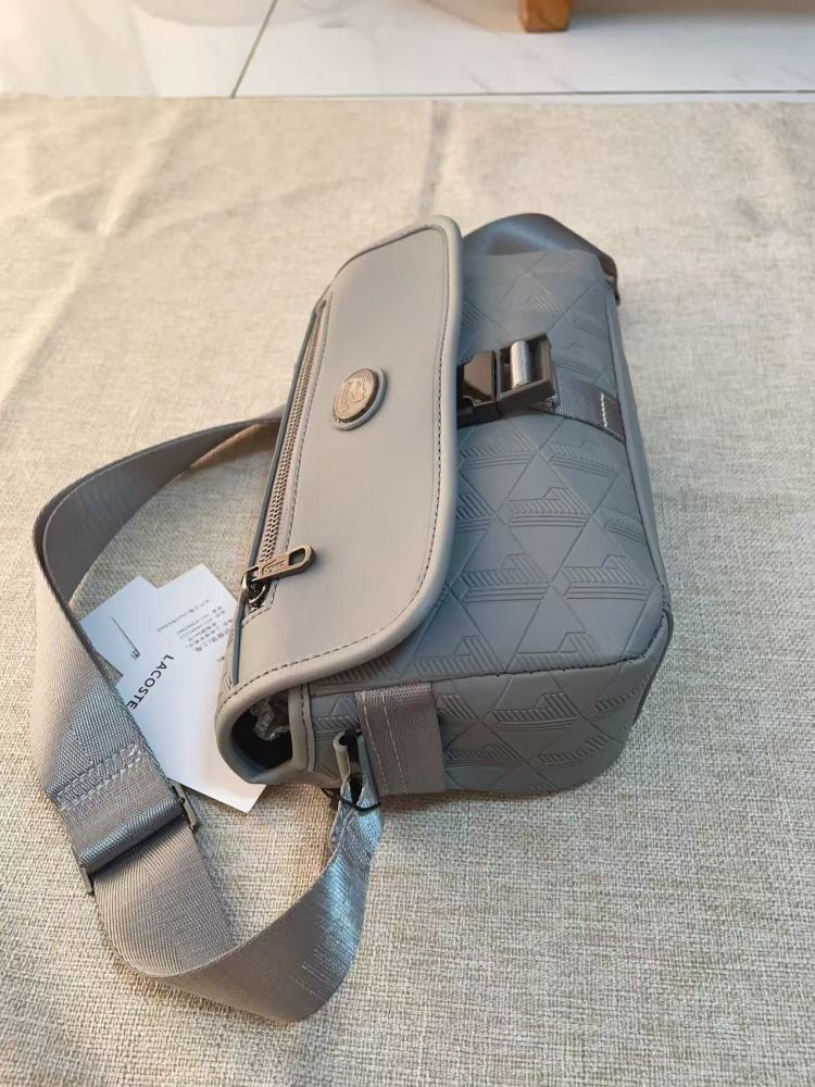 010 Lacoste bag
