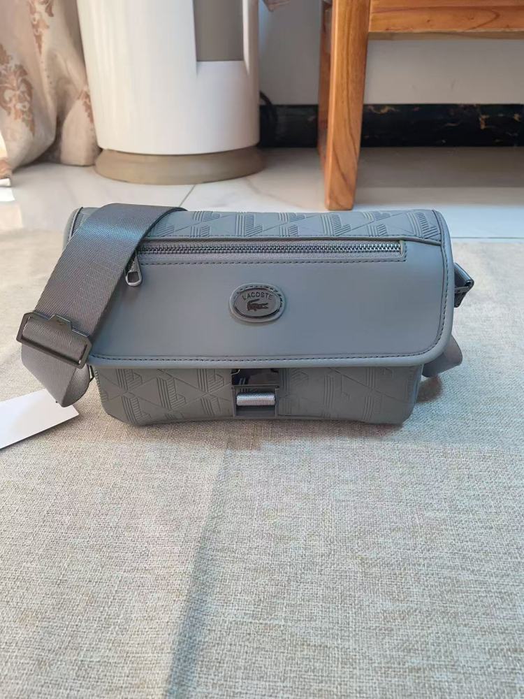 010 Lacoste bag