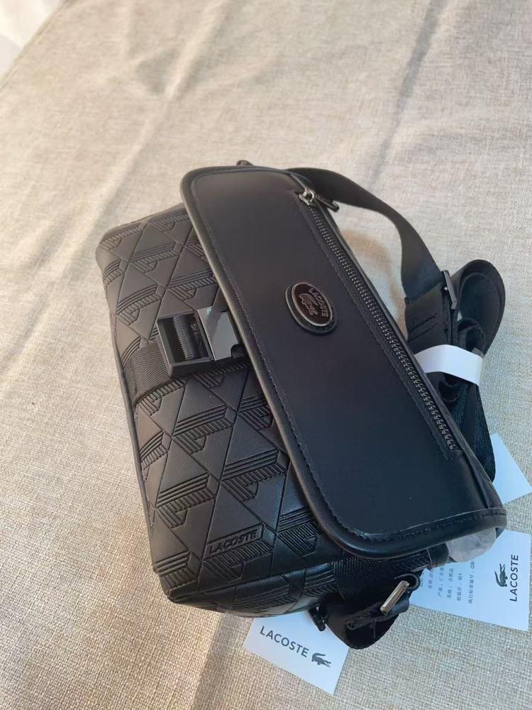 010 Lacoste bag