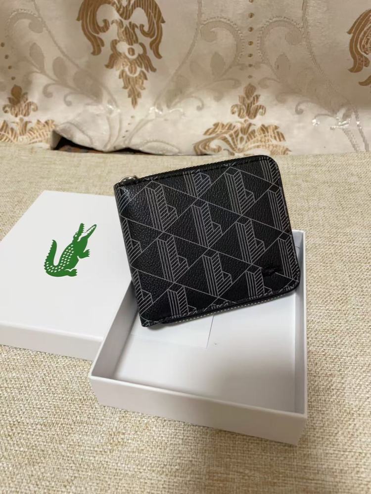 010 Lacoste bag