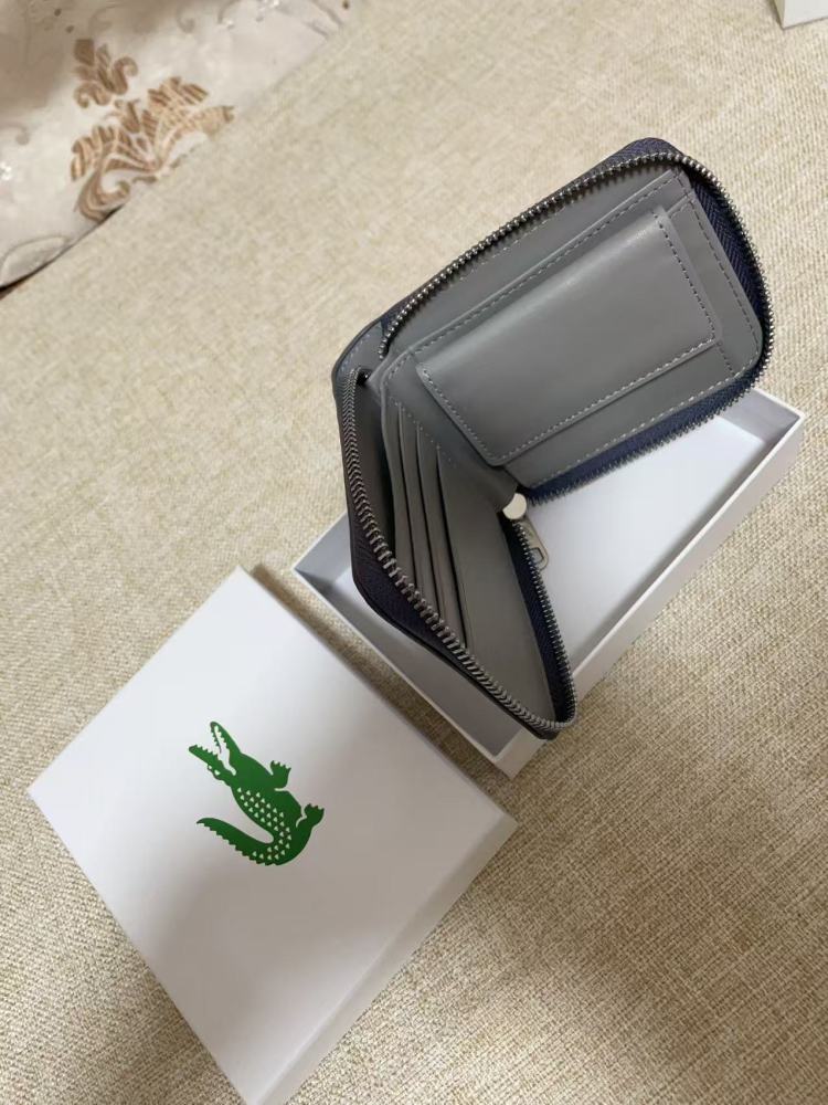 010 Lacoste bag