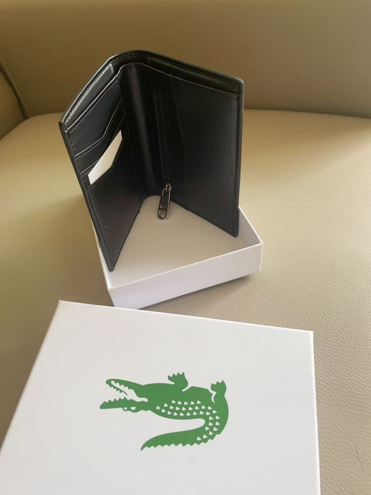 010 Lacoste bag
