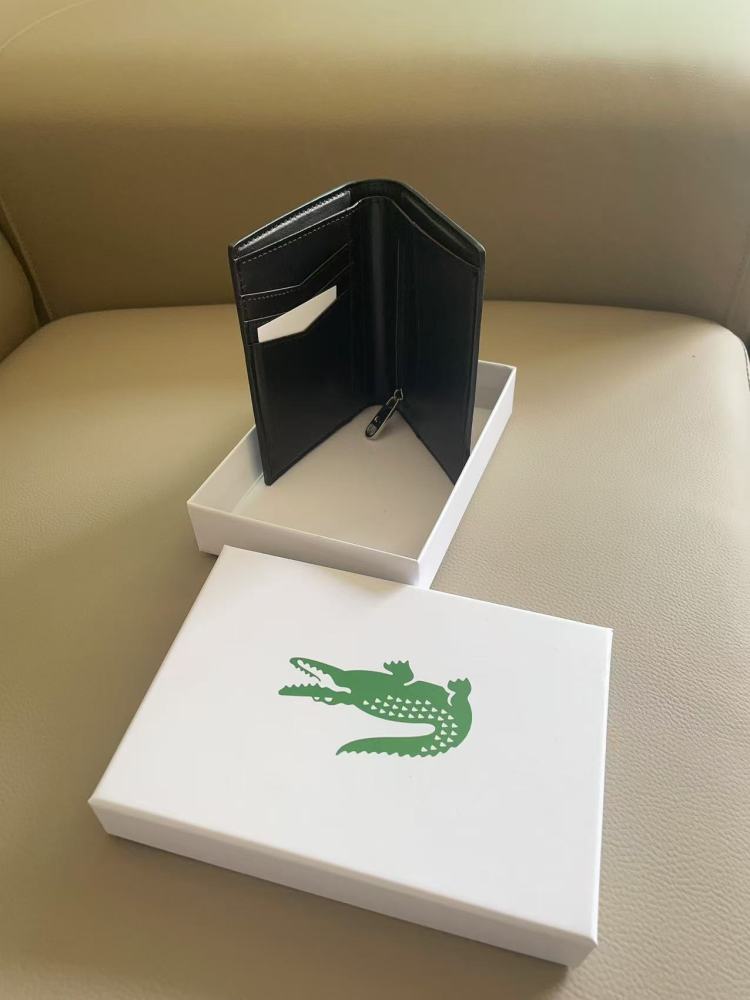 010 Lacoste bag