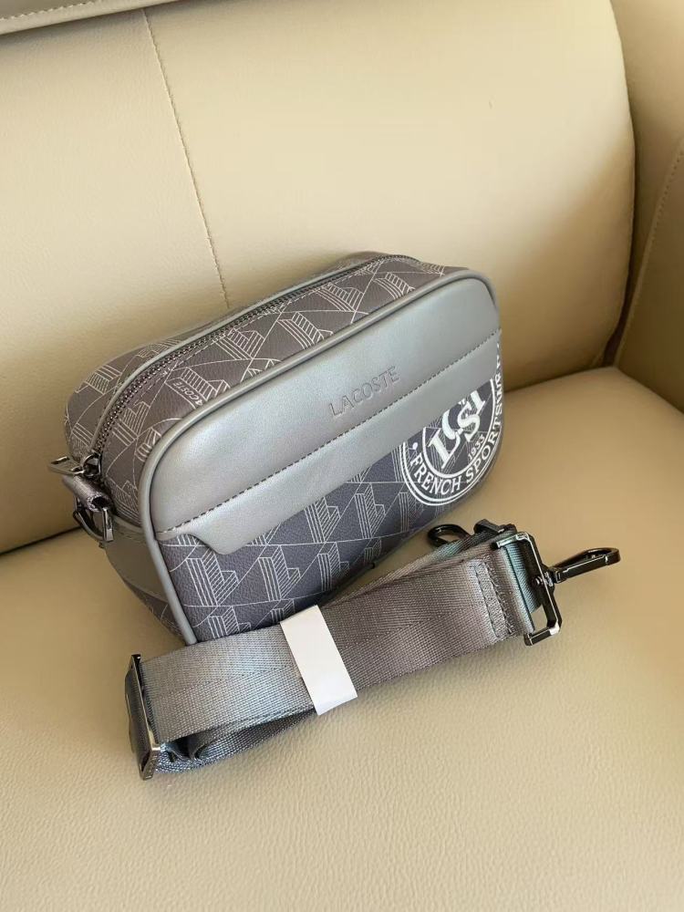 010 Lacoste bag
