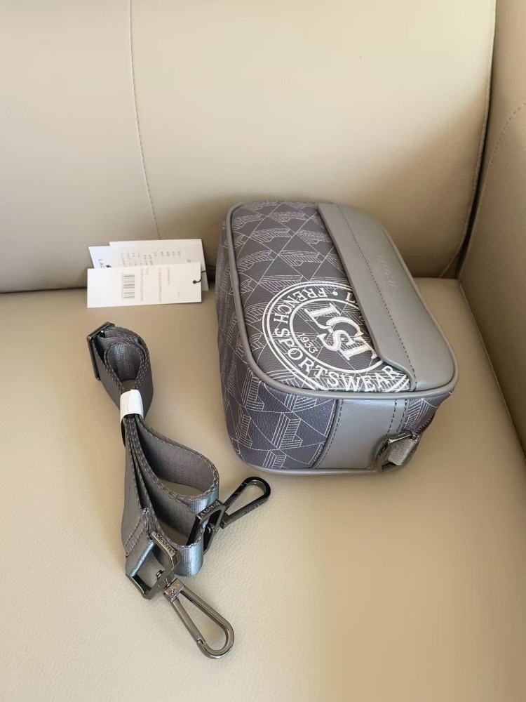 010 Lacoste bag