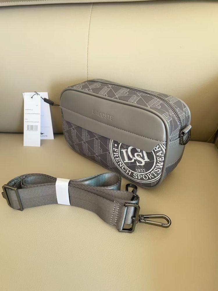 010 Lacoste bag