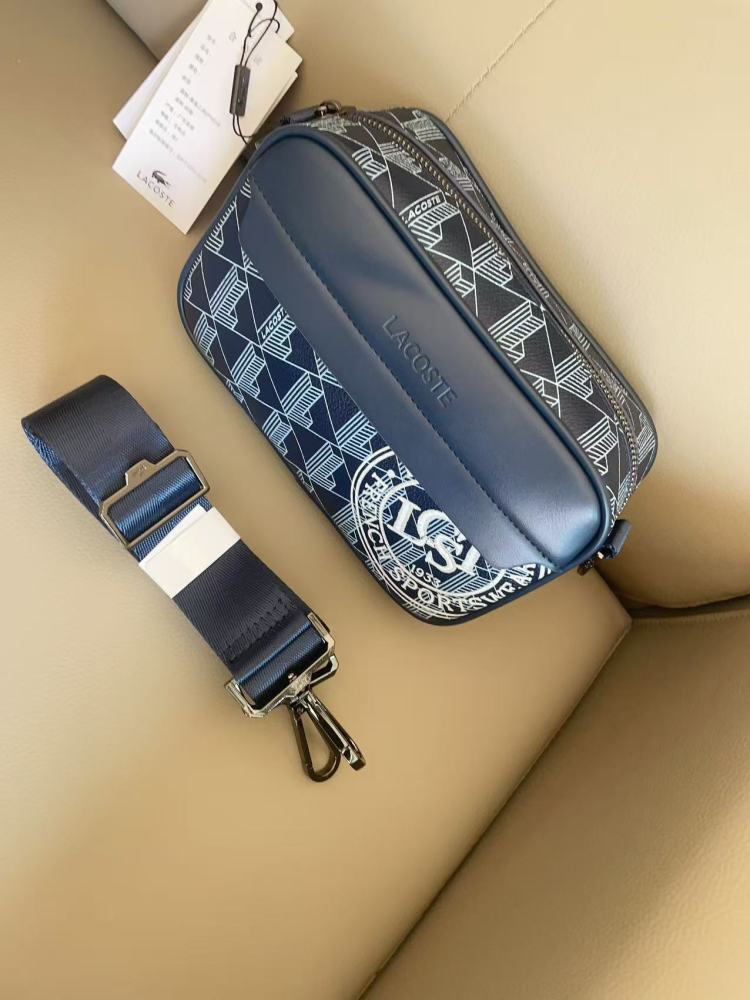 010 Lacoste bag