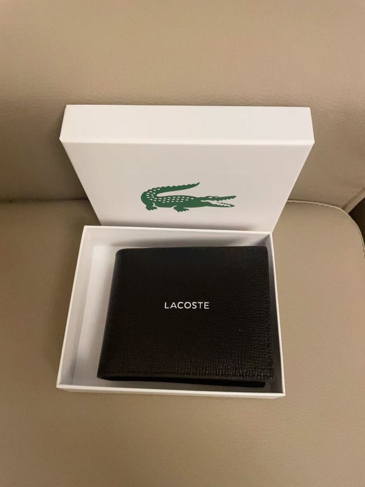 010 Lacoste bag