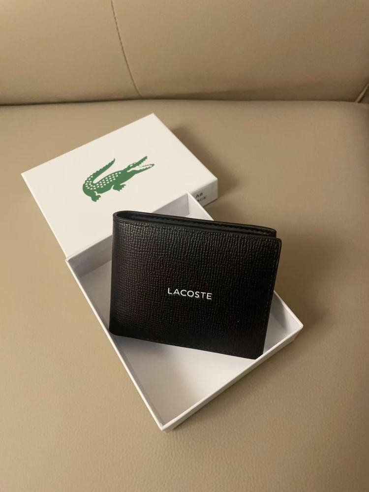 010 Lacoste bag