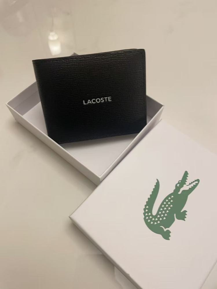 010 Lacoste bag