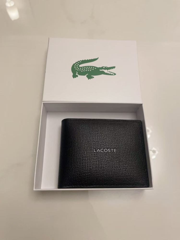 010 Lacoste bag