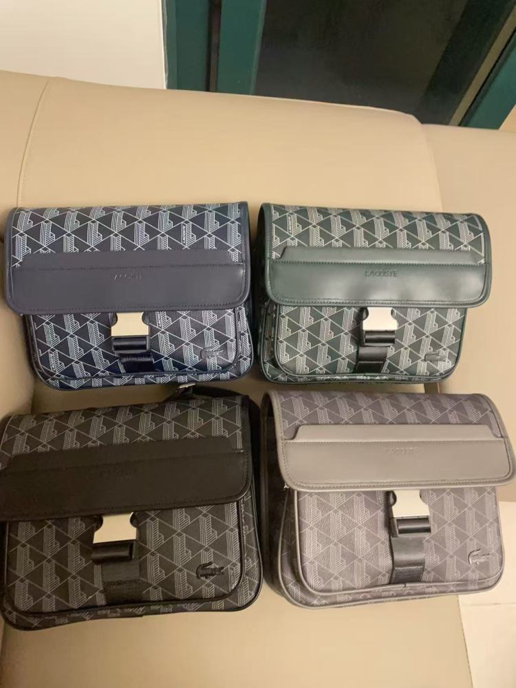 010 Lacoste bag