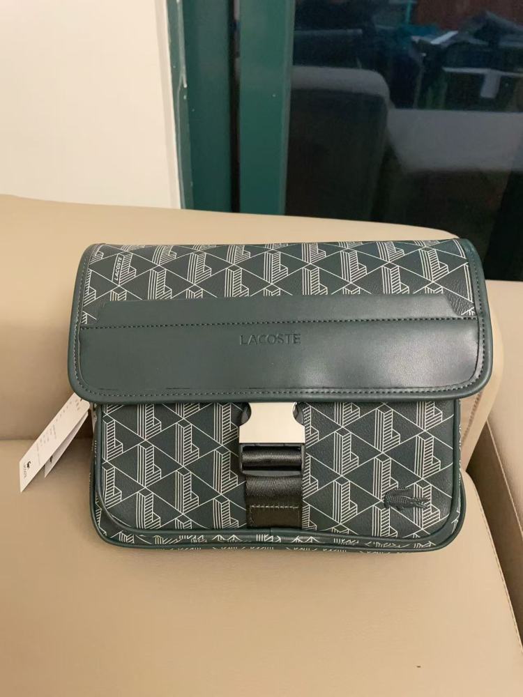 010 Lacoste bag