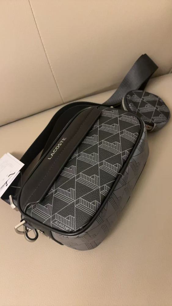 010 Lacoste bag